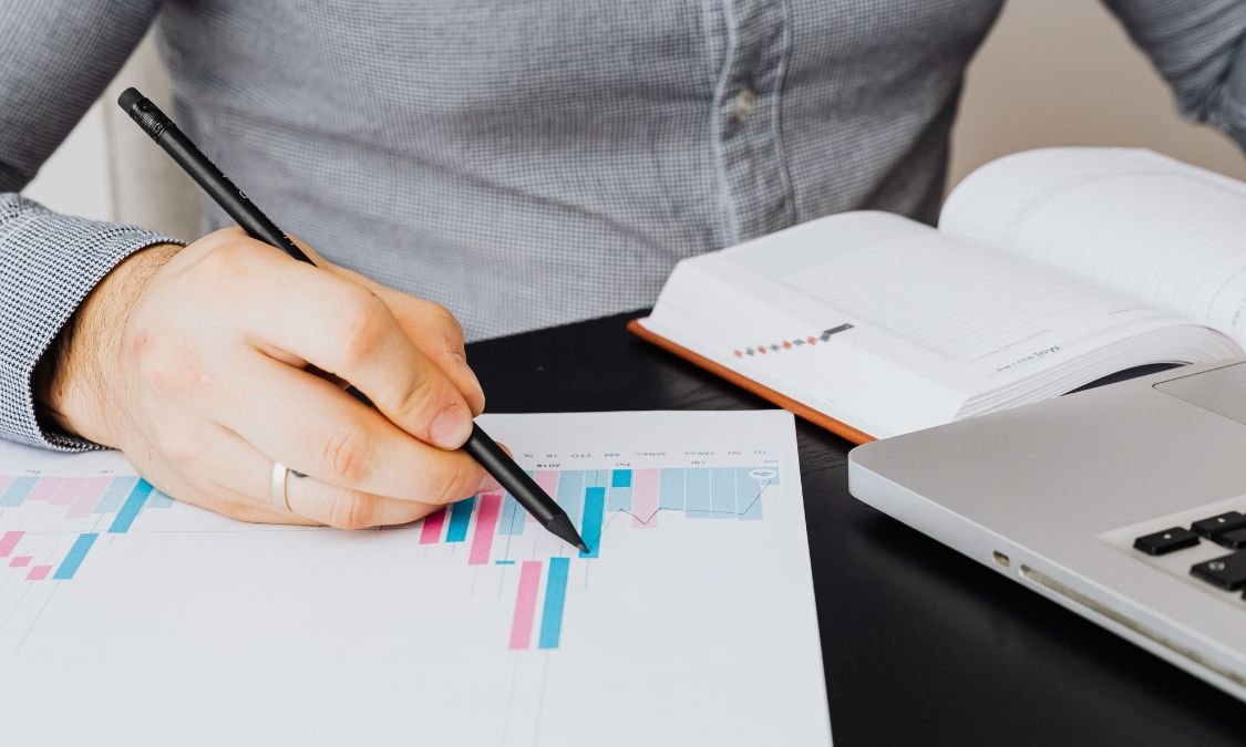Curso de finanças e investimentos
